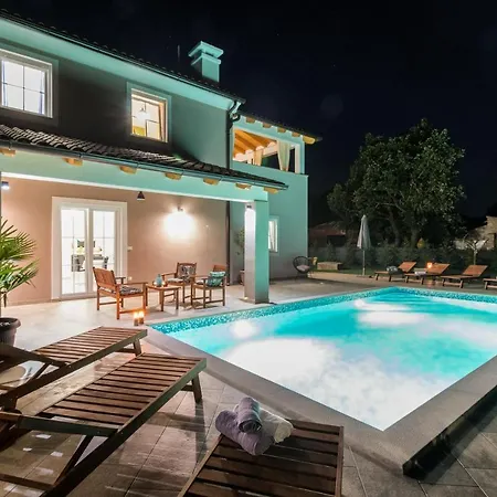 Luxurious Mediterranean House